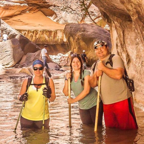 Meet your Posher, Lisa - Picture 1 of 1